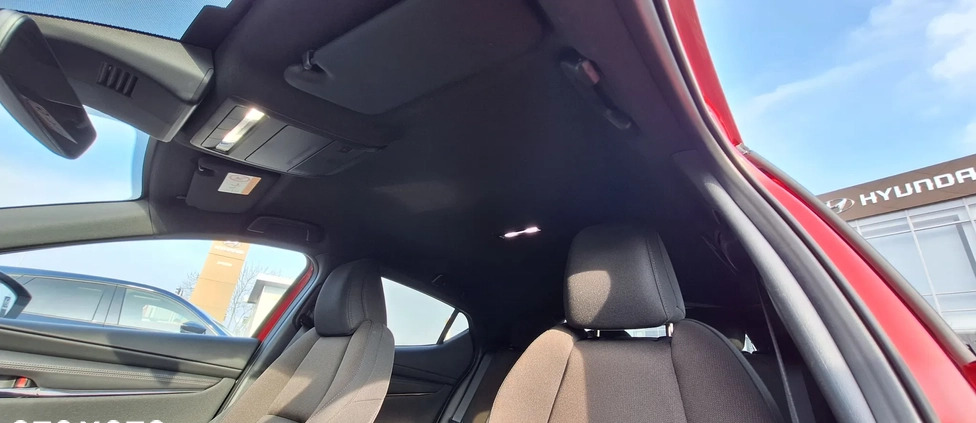 Mazda 3 cena 122800 przebieg: 11000, rok produkcji 2022 z Wojnicz małe 631
